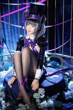 《柴郡魔术师》｜封疆疆v · 50张写真