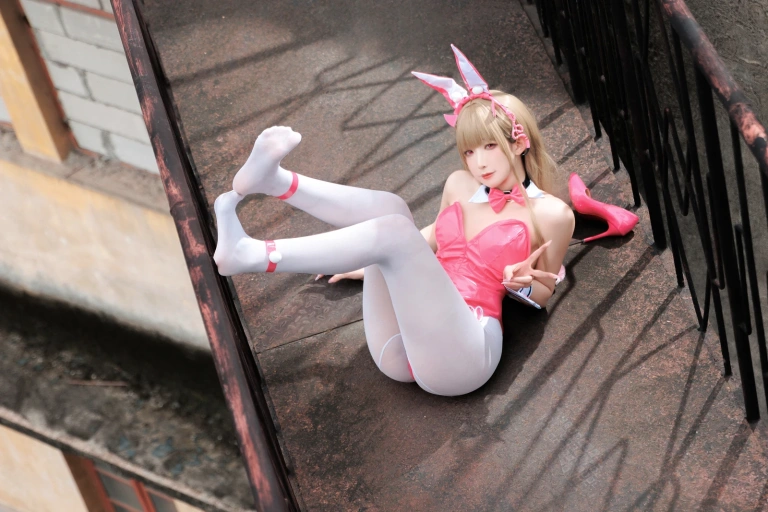 《NIKKE 毒蛇兔女郎》｜封疆疆v · 45张写真
