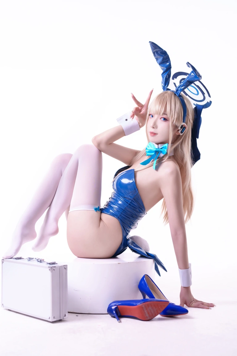 《飞鸟马时Toki》｜封疆疆v · 40张写真