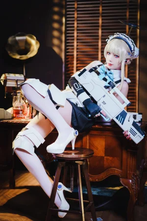 《飞鸟马时 女仆》｜封疆疆v · 41张写真