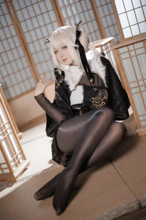 《NIKKE 白兔布兰儿 和服》｜封疆疆v · 40张写真