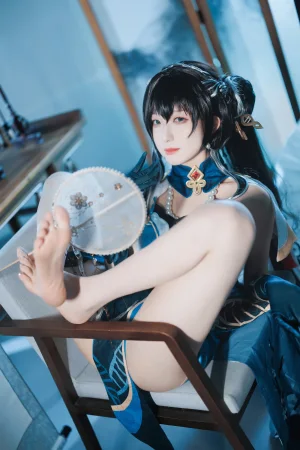 《阮梅》｜封疆疆v · 32张写真