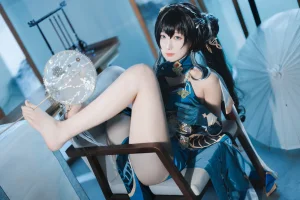 《阮梅》｜封疆疆v · 32张写真