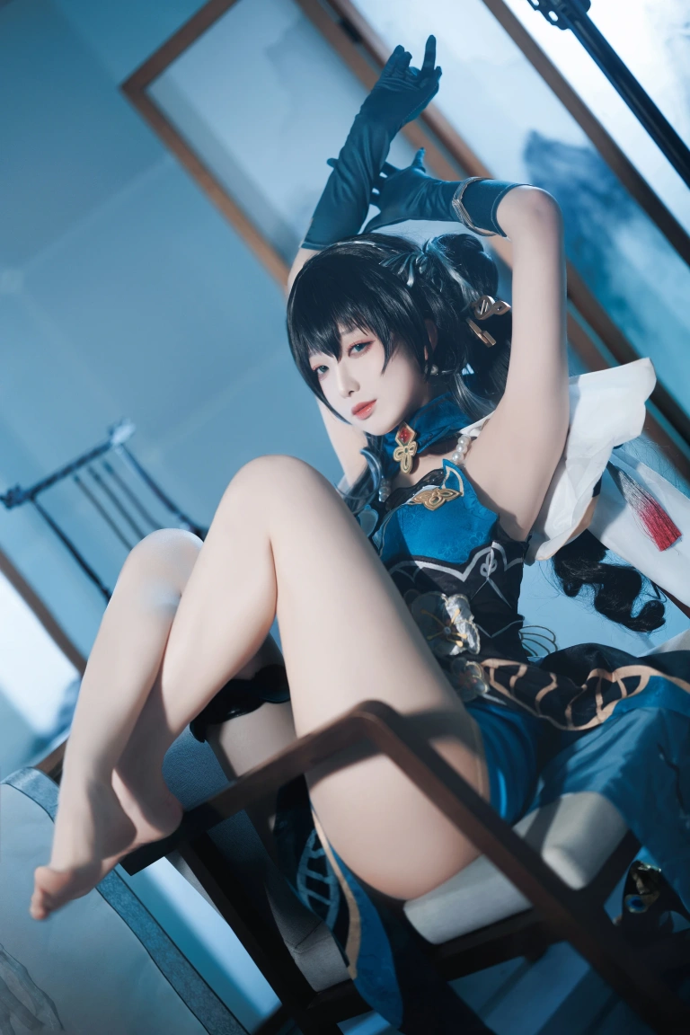 《阮梅》｜封疆疆v · 32张写真