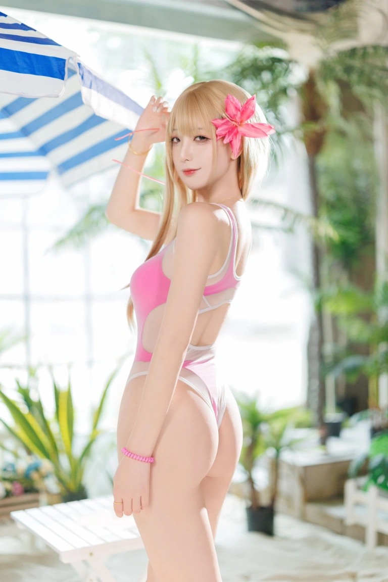 《热带缤纷 蓝莓x火龙果竞泳》｜封疆疆v · 40张写真