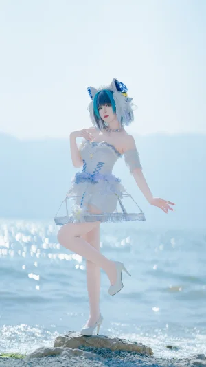 《柴郡小礼服》｜封疆疆v · 10张写真