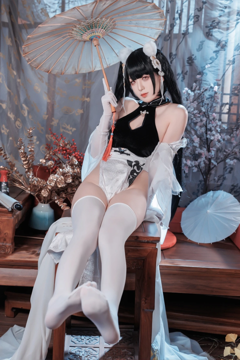 《彼得·史特拉塞》｜封疆疆v · 40张写真