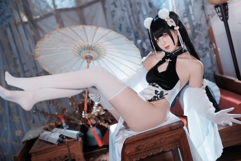 《彼得·史特拉塞》｜封疆疆v · 40张写真