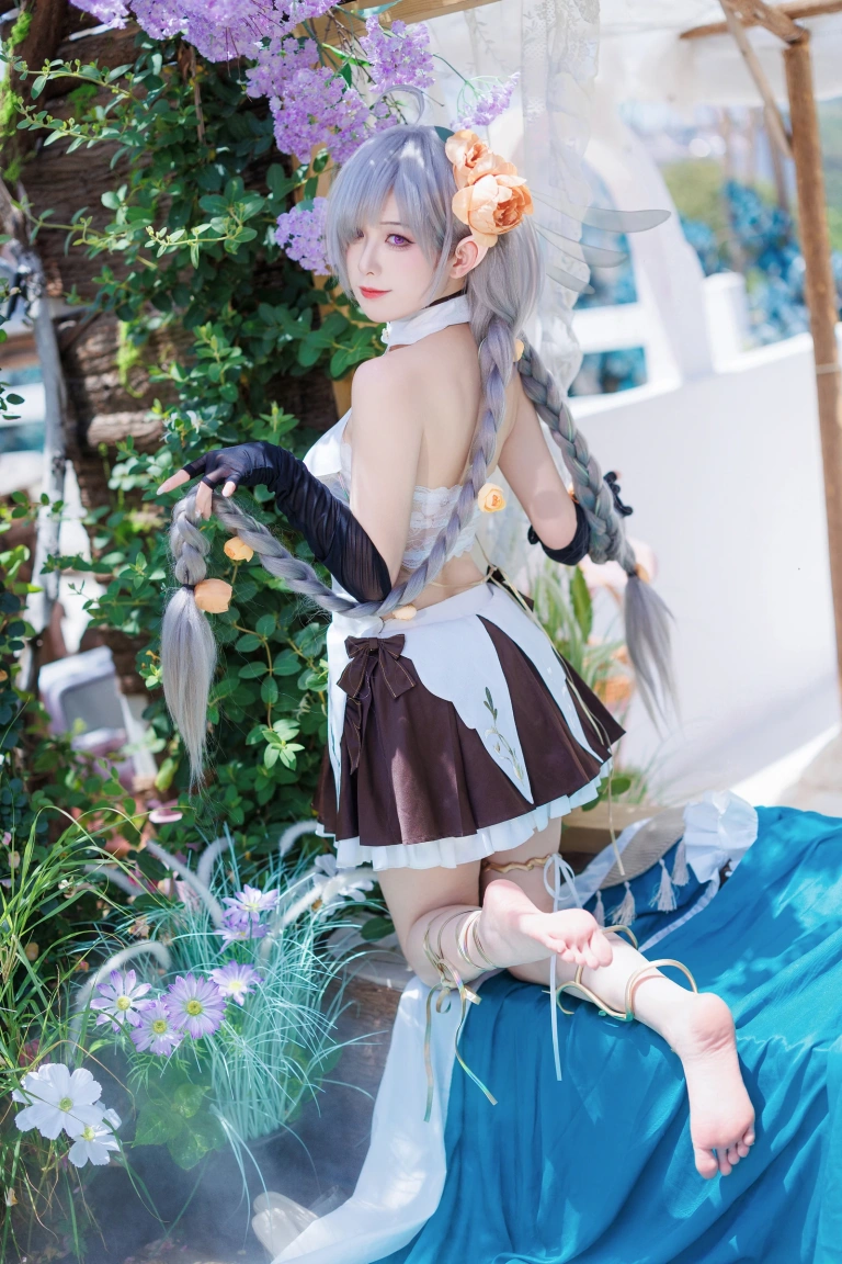 《埃佛森》｜封疆疆v · 12张写真