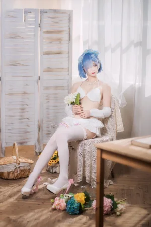 《蕾姆花嫁》｜封疆疆v · 26张写真