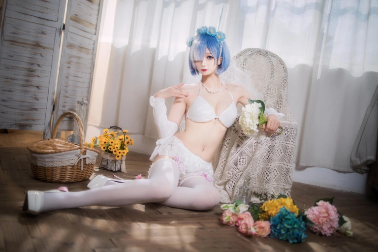《蕾姆花嫁》｜封疆疆v · 26张写真