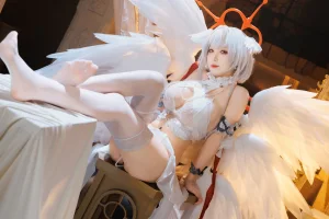 《碧蓝航线 珍珠号》｜封疆疆v · 32张写真