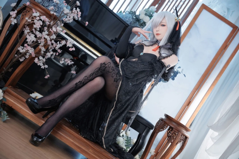 《原神 申鹤同人黑婚纱》｜封疆疆v · 20张写真