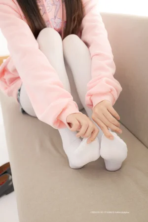 《VOL.012》｜紧急企划 · 98张写真、1 个视频