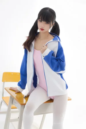 《VOL.014》｜紧急企划 · 104张写真、1 个视频