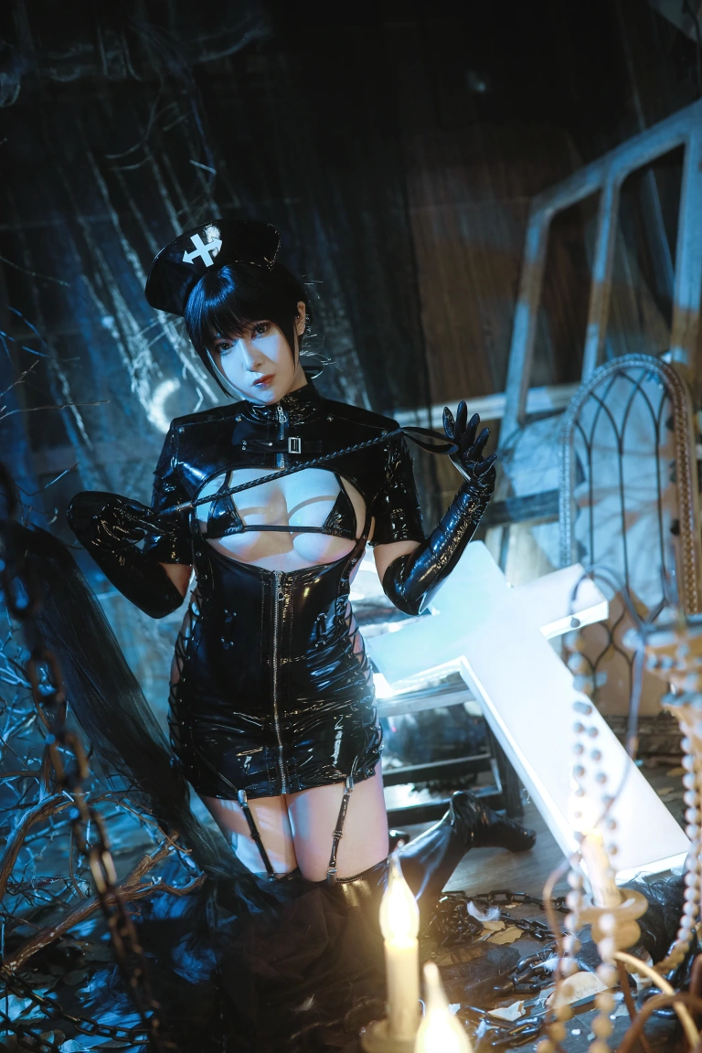 《黑暗护士》｜小容仔咕咕咕w · 58张写真