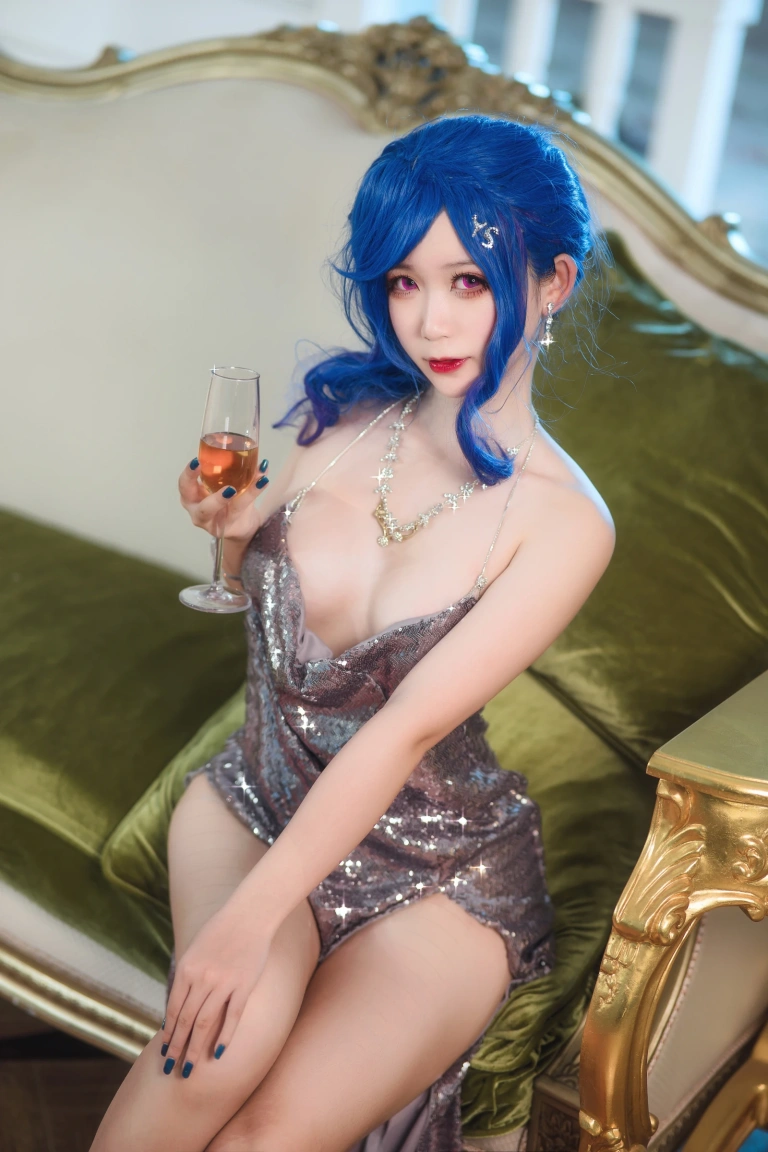 《圣路易斯礼服》｜樱落酱w · 24张写真