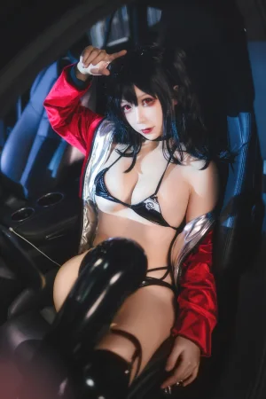 《大凤赛车》｜樱落酱w · 14张写真