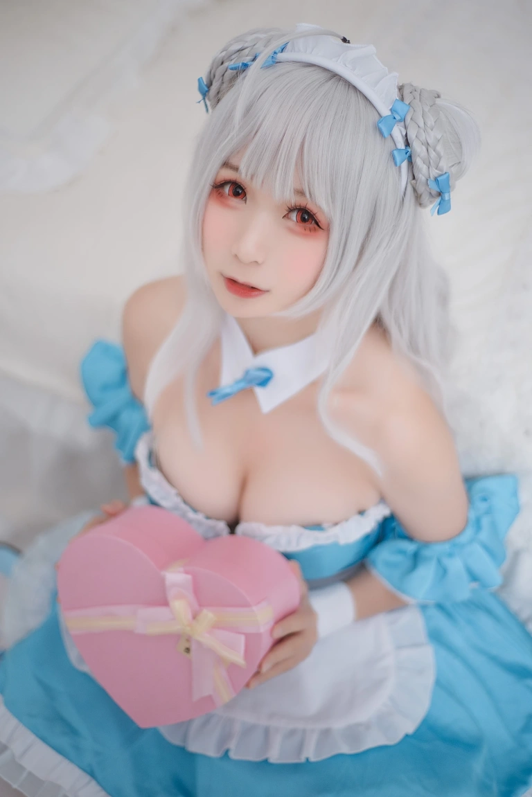 《小天鹅女仆》｜樱落酱w · 13张写真