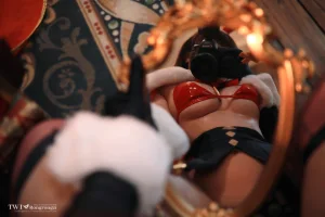 《魔太郎》｜小容仔咕咕咕w · 50张写真、1 个视频