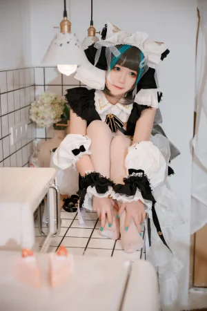 《柴郡》｜樱落酱w · 28张写真