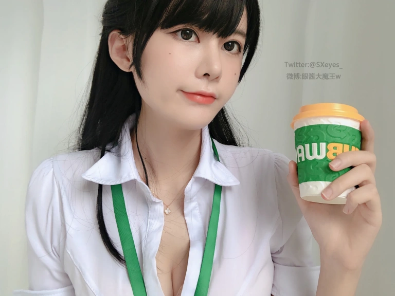 《黑丝ol 猫耳》｜眼酱大魔王w · 14张写真