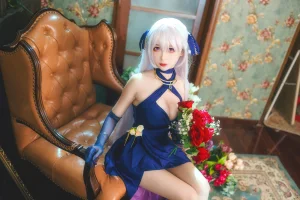 《贝法礼服》｜樱落酱w · 12张写真