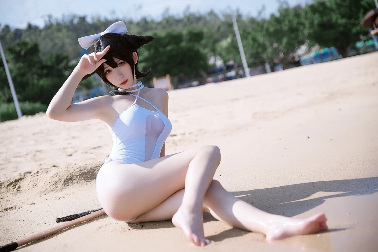 《高雄泳装》｜樱落酱w · 9张写真
