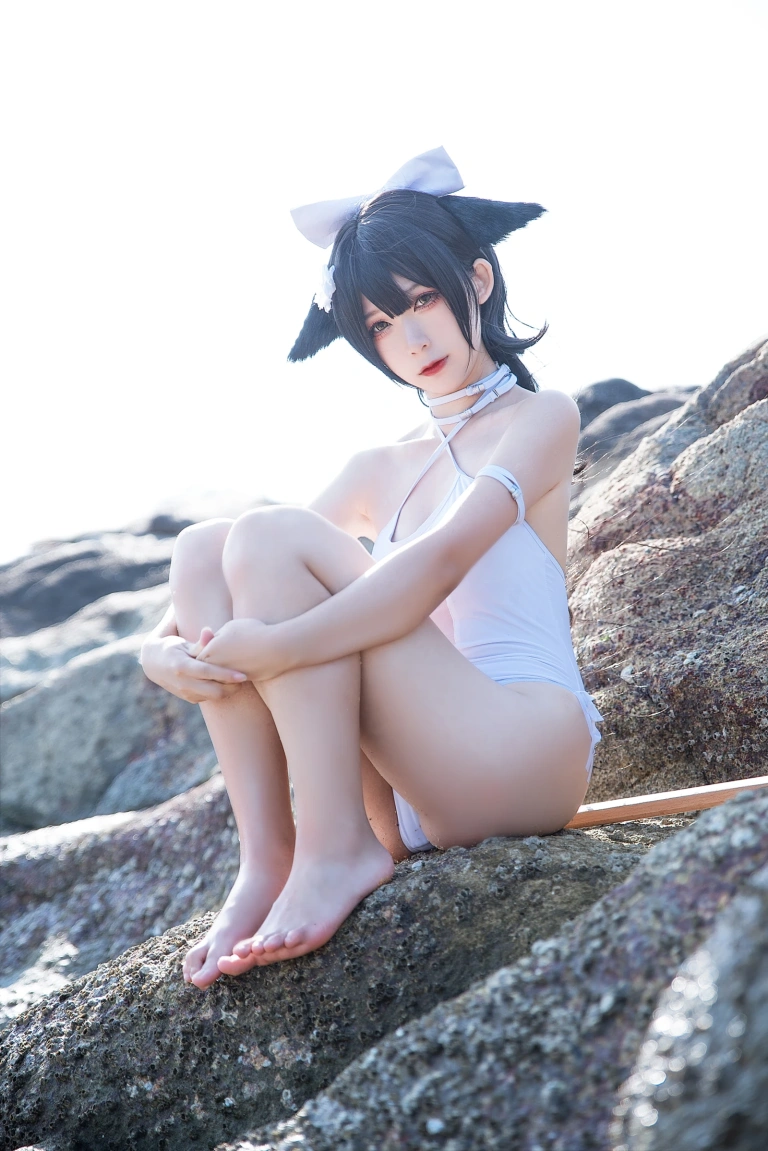 《高雄泳装》｜樱落酱w · 9张写真