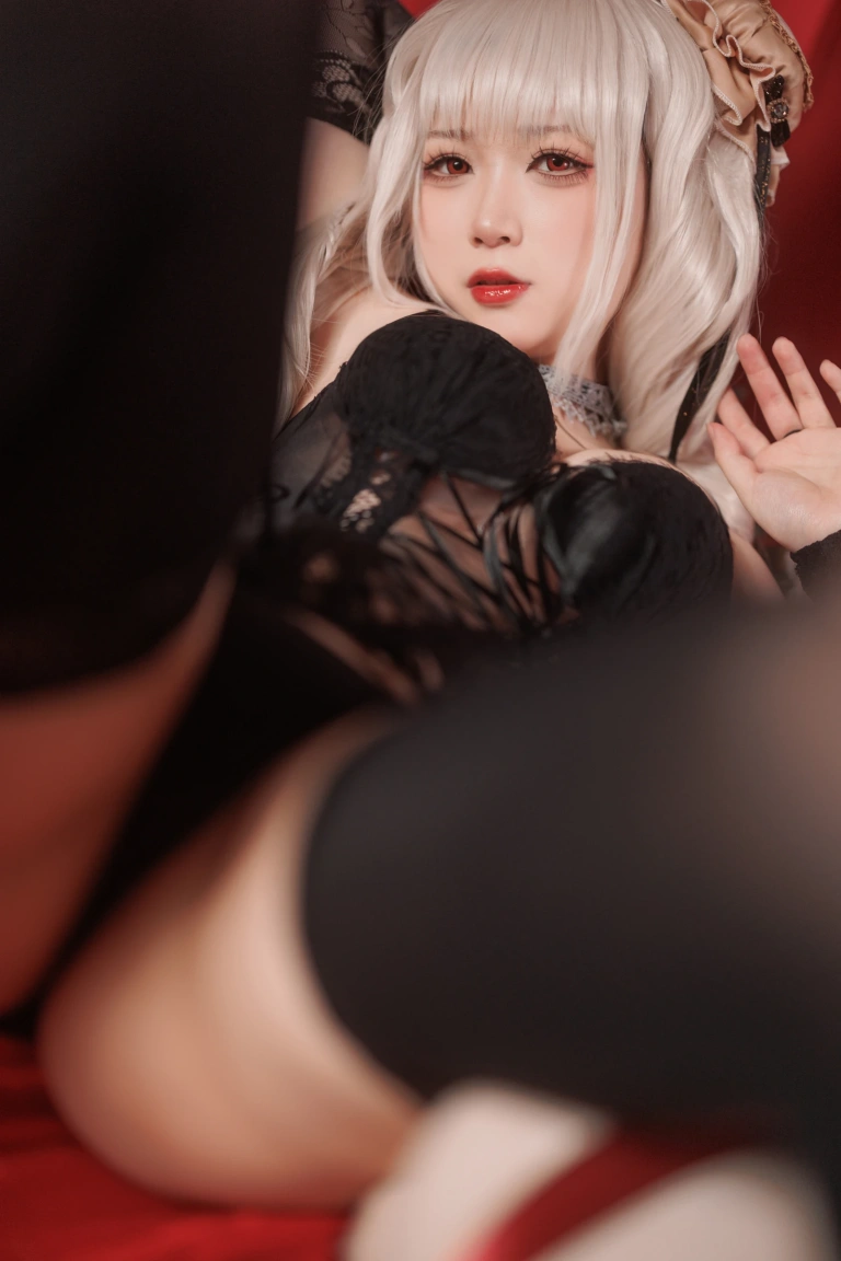 《吕佐夫礼服》｜樱落酱w · 30张写真