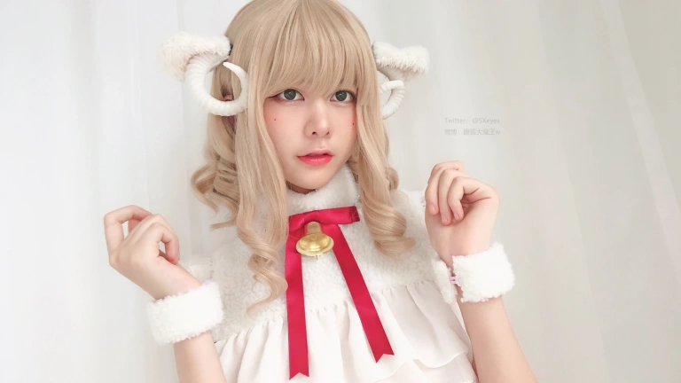《羊咩咩w》｜眼酱大魔王w · 10张写真