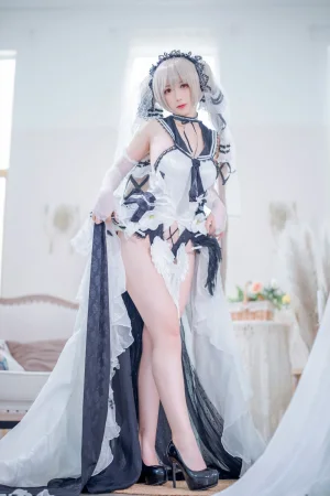 《碧蓝航线 可畏礼服》｜樱落酱w · 20张写真