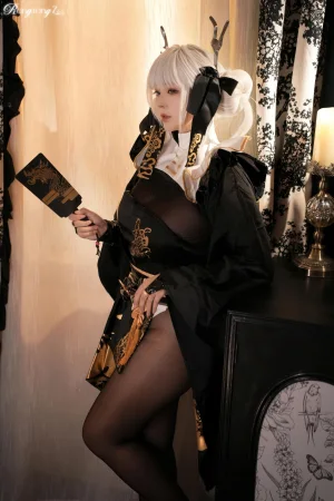 《NIKKE胜利女神 布兰儿白兔》｜小容仔咕咕咕w · 45张写真