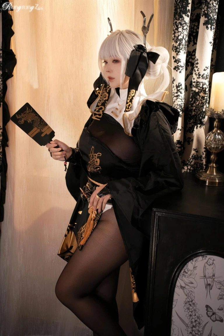 《NIKKE胜利女神 布兰儿白兔》｜小容仔咕咕咕w · 45张写真