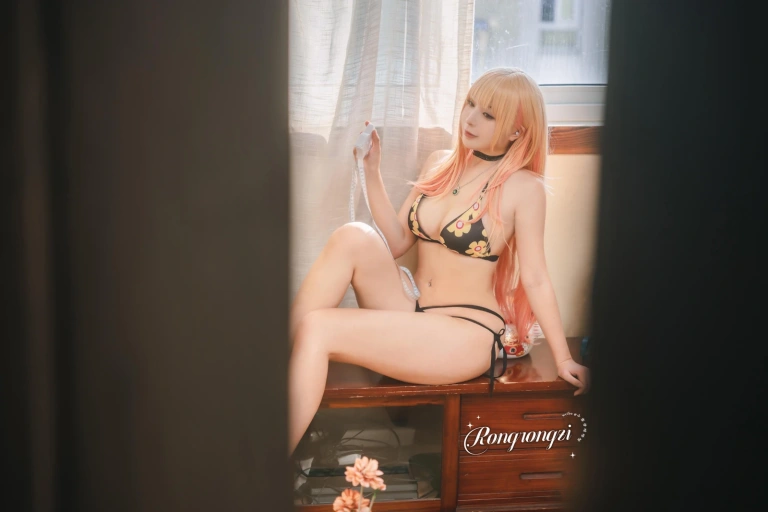 《喜多川海梦》｜小容仔咕咕咕w · 54张写真