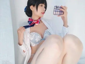 《VOL.19 空姐肉丝》｜眼酱大魔王w · 28张写真