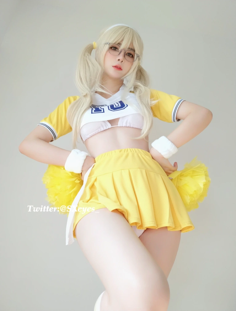 《Fantia 2022年11月会员合集》｜眼酱大魔王w · 41张写真、3 个视频