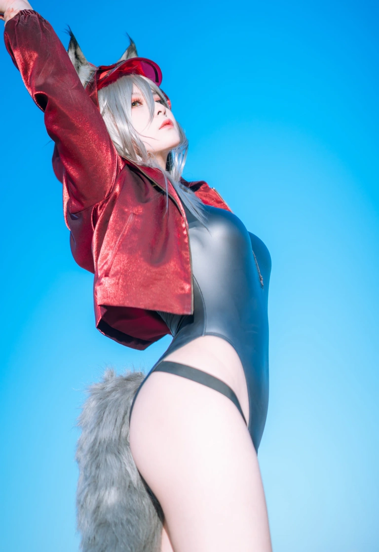 《明日方舟 轻风 LB01 红》｜w百合欧皇子w · 12张写真
