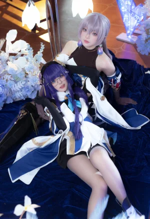 《佩拉》｜w百合欧皇子w · 15张写真