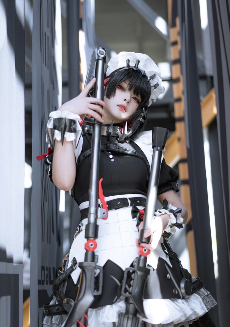 《艾莲·乔》｜w百合欧皇子w · 12张写真