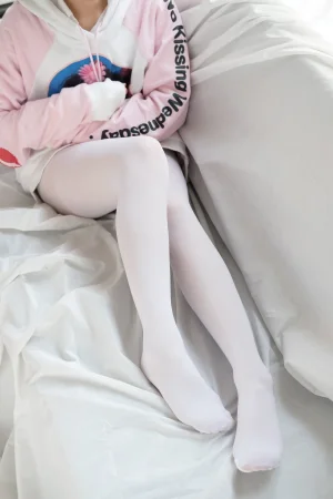 《X-009》｜森萝财团 · 120张写真、1 个视频