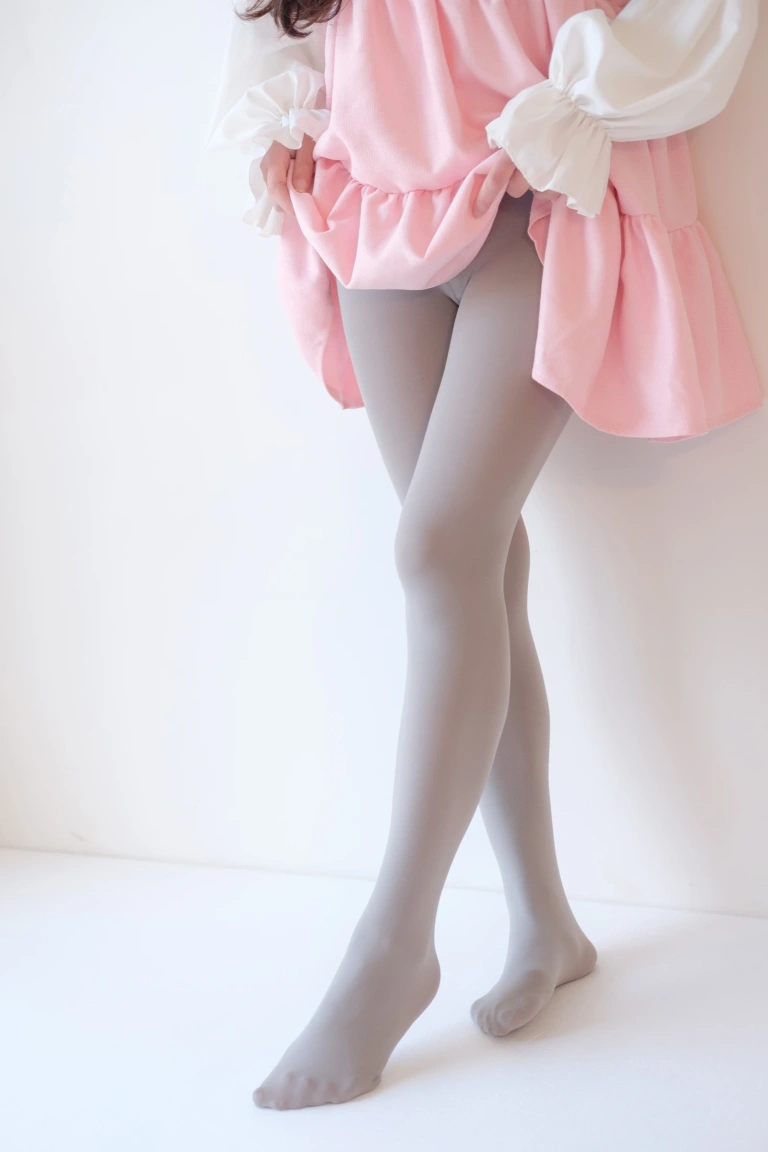 《X-015》｜森萝财团 · 130张写真、1 个视频