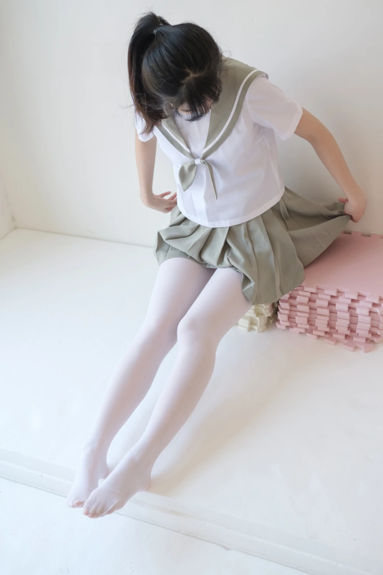 《X-016》｜森萝财团 · 136张写真、1 个视频