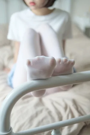 《X-031》｜森萝财团 · 88张写真、1 个视频