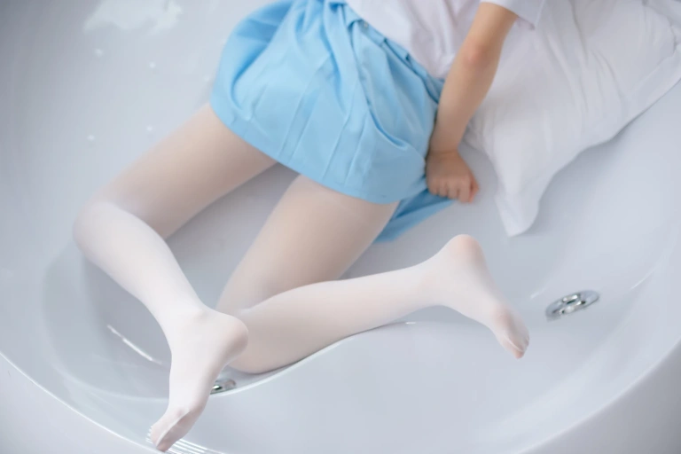 《X-032》｜森萝财团 · 129张写真、1 个视频