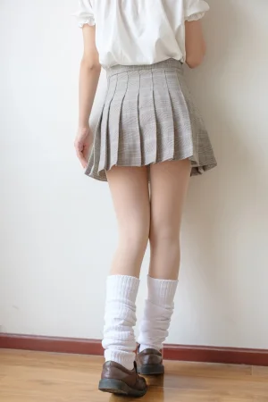 《X-033》｜森萝财团 · 102张写真、1 个视频