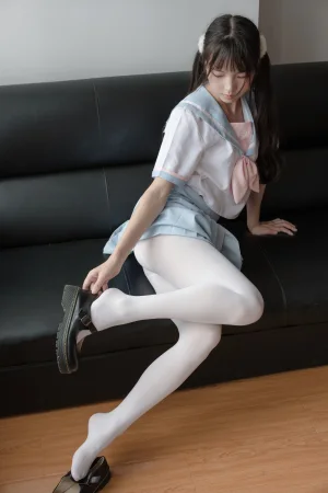 《X-037》｜森萝财团 · 75张写真、1 个视频