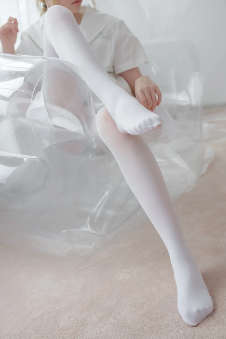 《X-038》｜森萝财团 · 116张写真、1 个视频