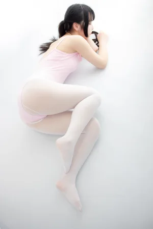《X-053》｜森萝财团 · 103张写真、1 个视频