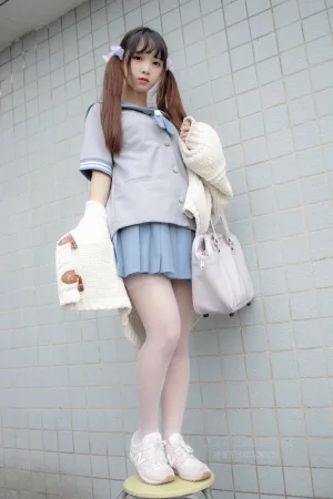 《X-061》｜森萝财团 · 65张写真、1 个视频